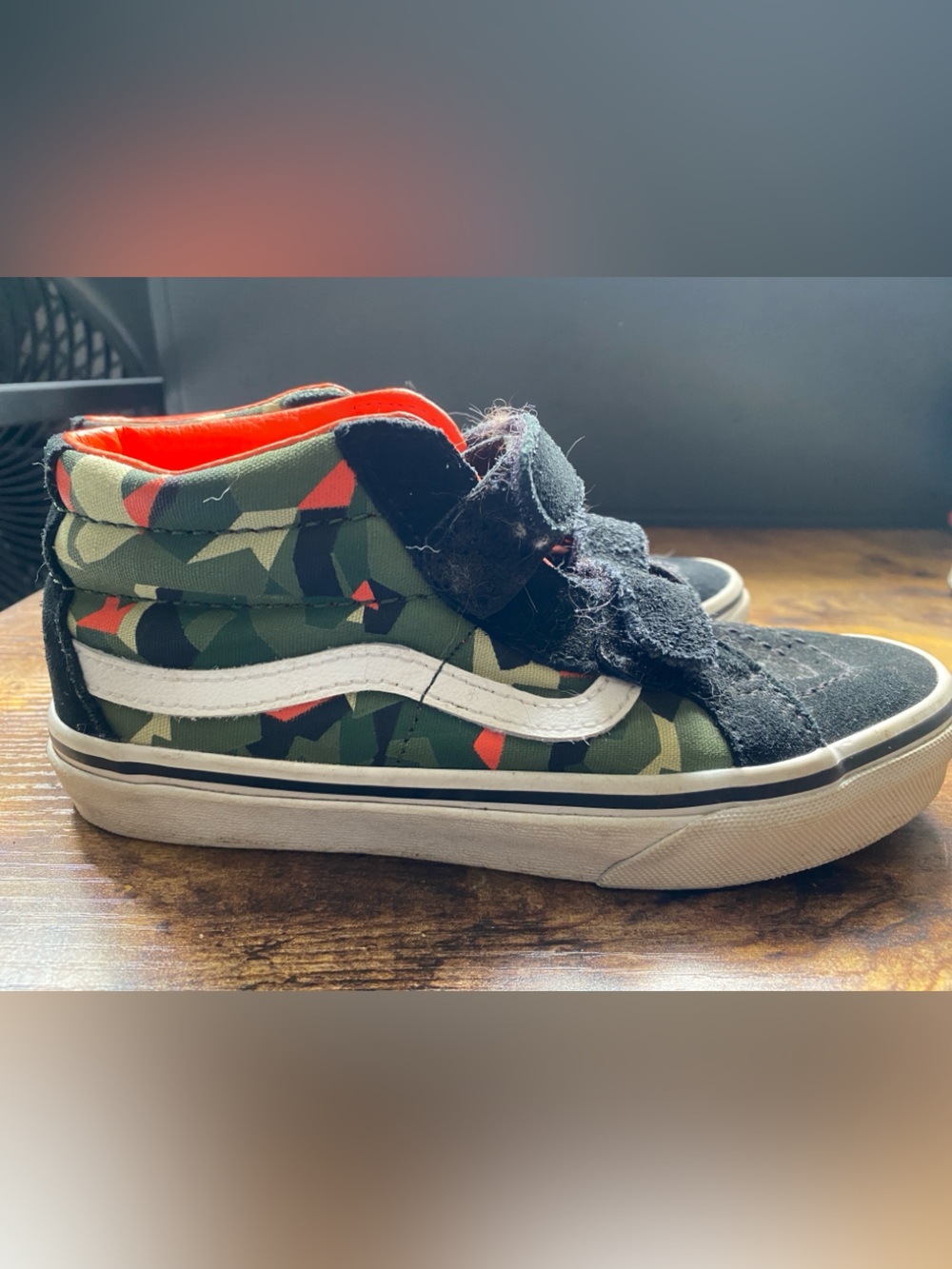 Vans Kids High-Top Sneaker in Green Camo with Orange Lining US KIDS 2.0
